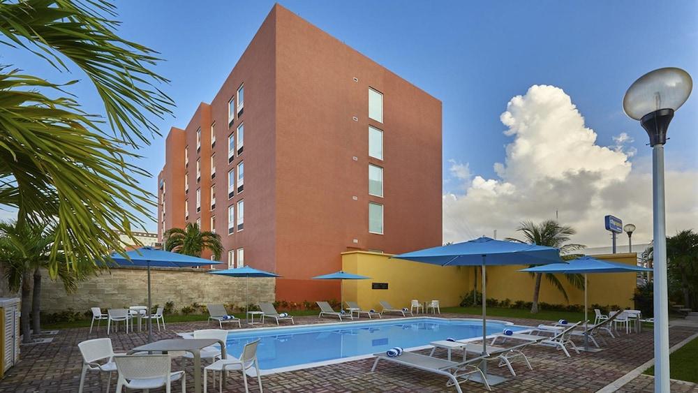 City Express By Marriott Cancún Exteriér fotografie