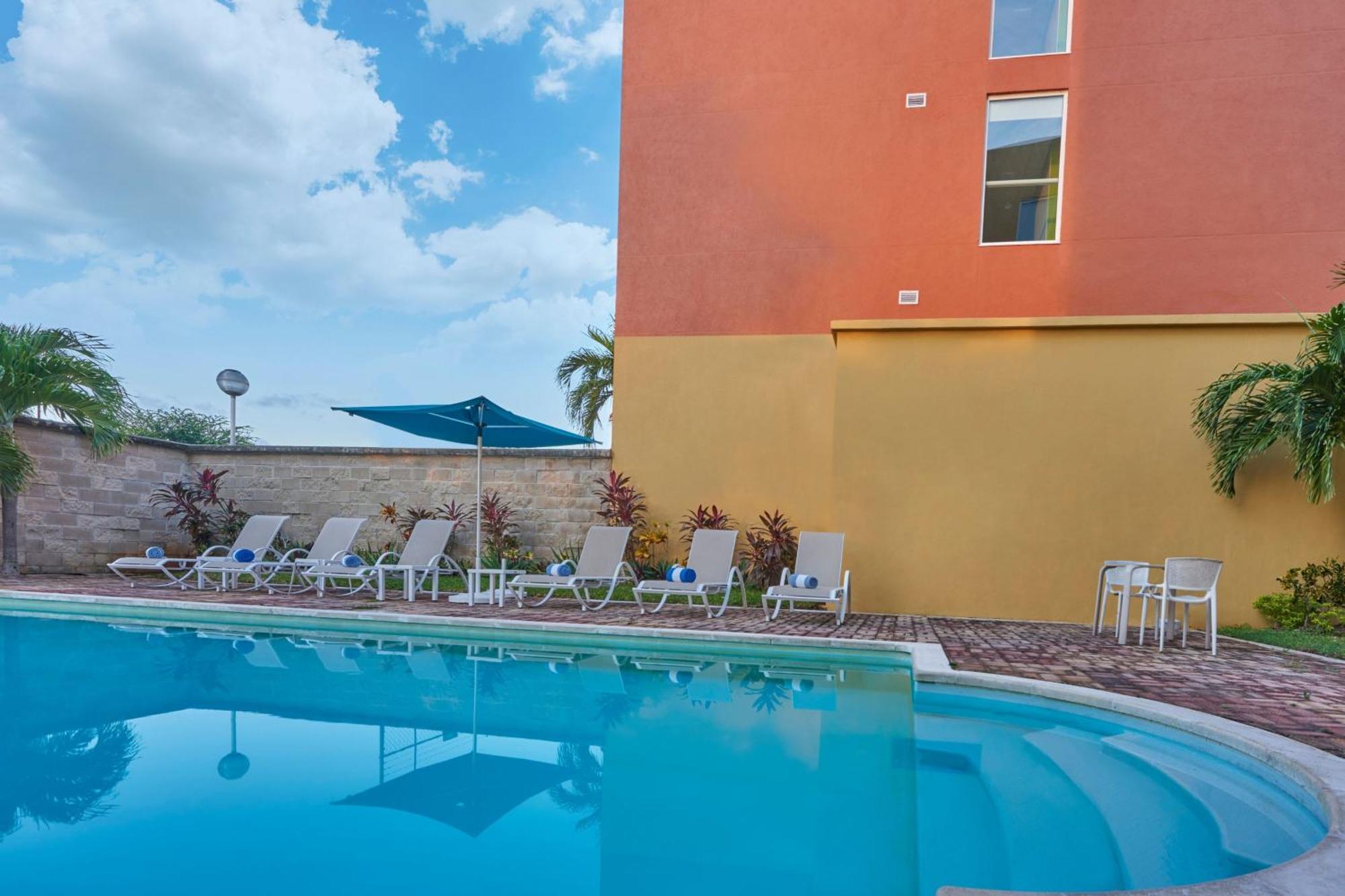 City Express By Marriott Cancún Exteriér fotografie