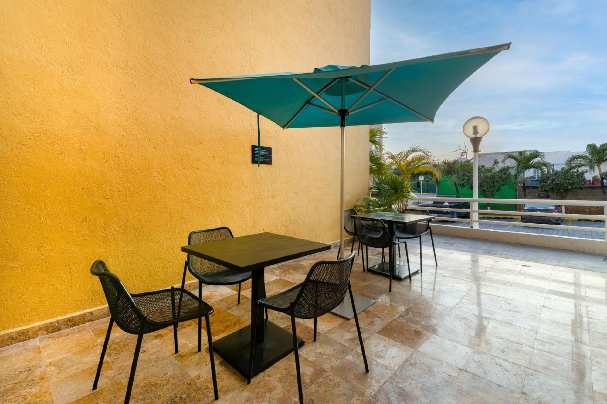 City Express By Marriott Cancún Exteriér fotografie