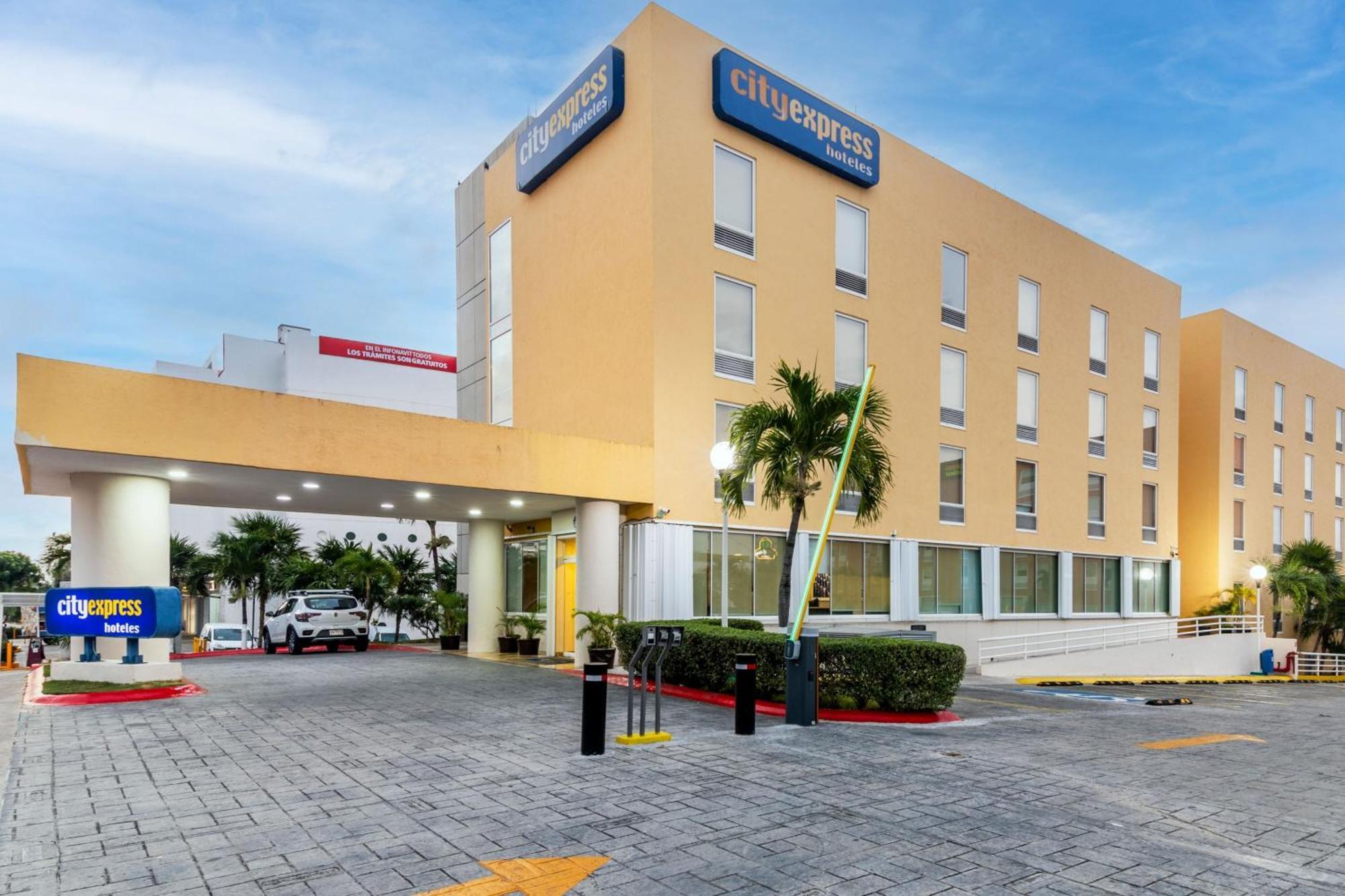 City Express By Marriott Cancún Exteriér fotografie